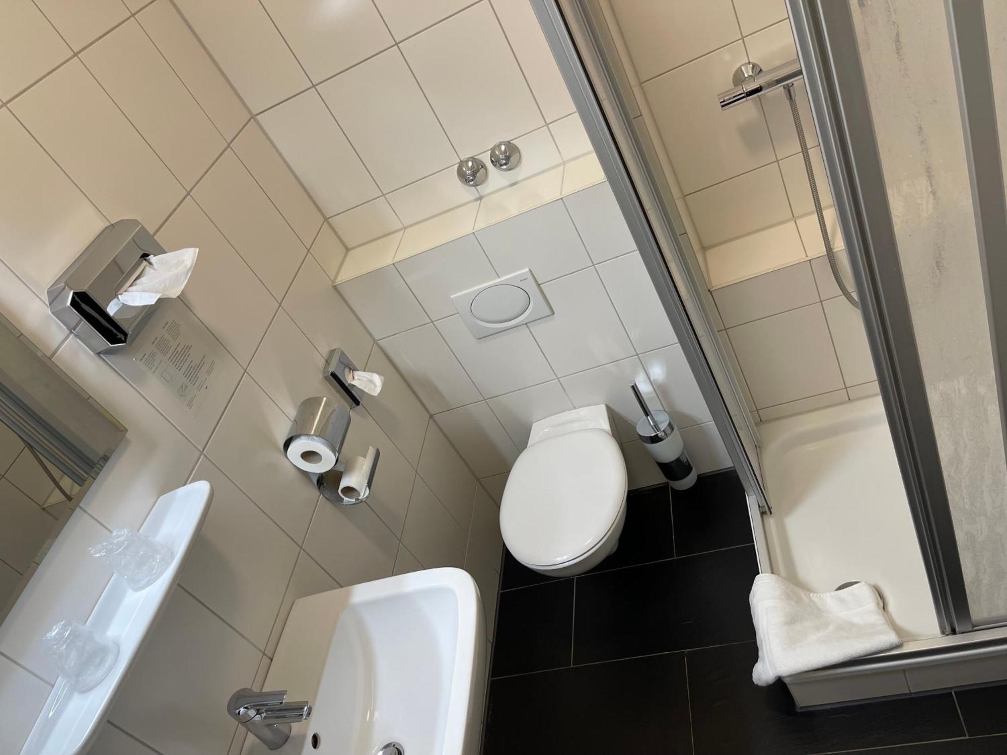 Hotel Gaststaette Zur Eiche Hannover Exteriér fotografie